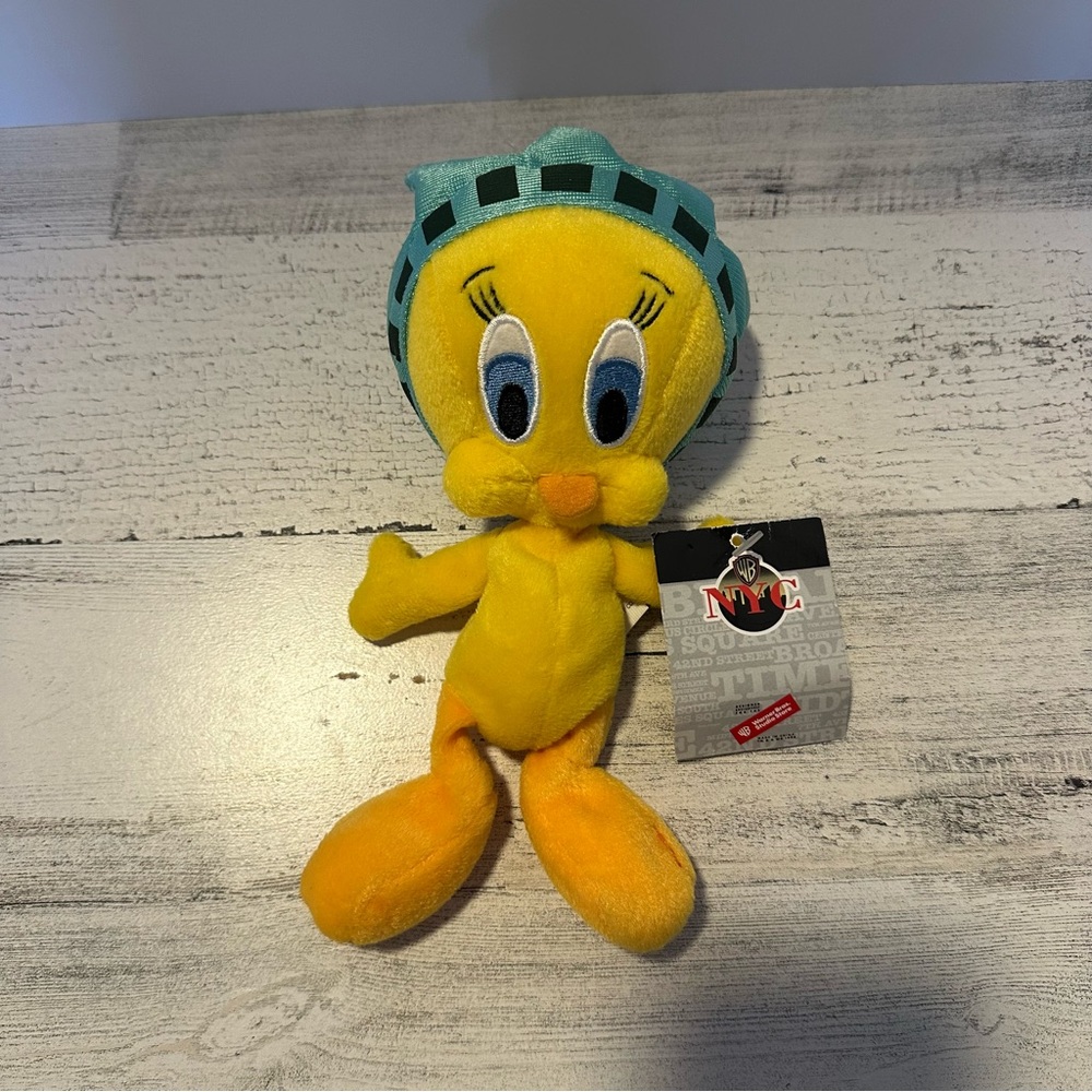 Tweety Bird Warner Brothers Bros WB NYC Bean Bag Plush New York Liberty NEW